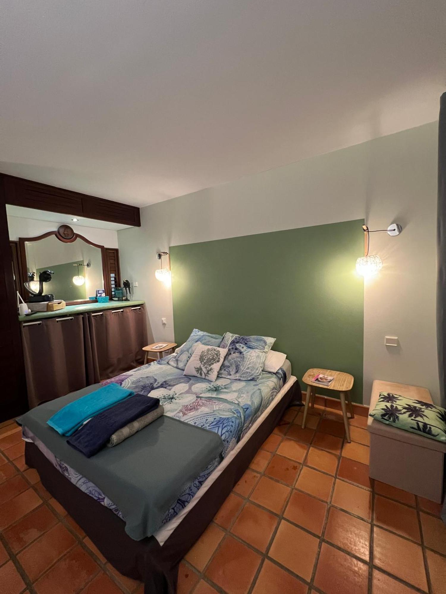 Ananas Premium - Sejour Detente T2 Vue Mer Avec Balcon Prive A Tartane La Trinité Dış mekan fotoğraf